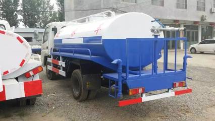 威海濰坊二手灑水車市場指南 東風(fēng)車型價(jià)格解析與華宇農(nóng)機(jī)選購參考